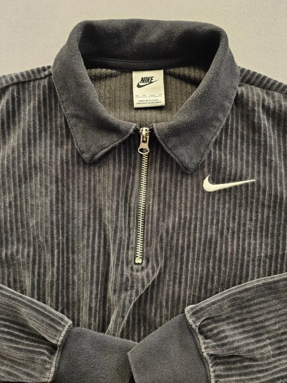 Nike Women's Cropped Corduroy Quarter Zip Hoodie XS Charcoal Gray